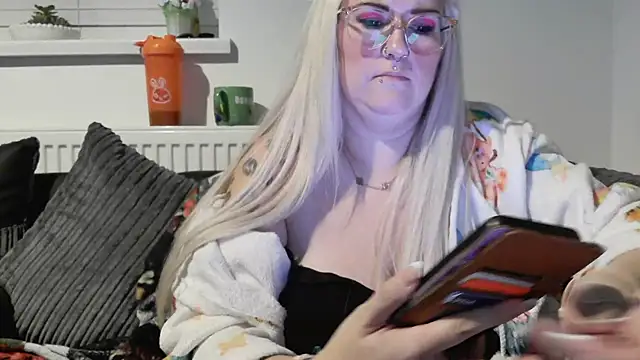 Sizzling Indie36 online show from 09/29/25, 08:46