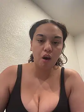 hoesluvcedes online show from 06/10/26, 10:25