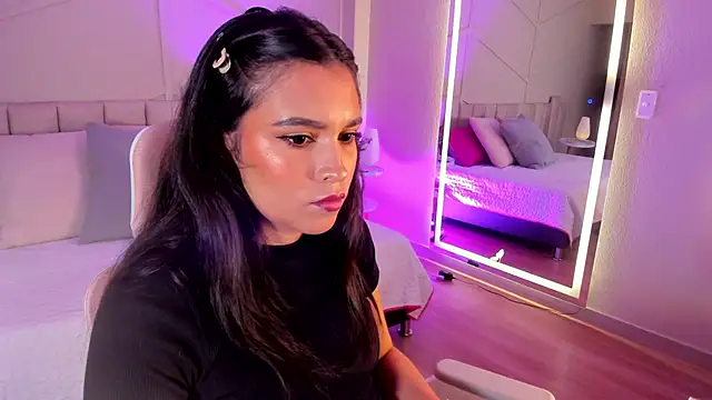 Eimmy bm online show from 11/20/25, 07:24