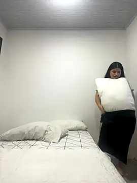 pareja curiosa19 online show from 11/01/25, 08:00