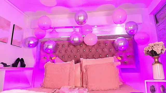 Snapshot of Andy_Leex chatting on 12/13/25, 08:14 Andy Leex online show from 12/13/25, 08:14