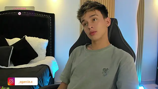 LiamWildx20 online show from 05/22/26, 05:58
