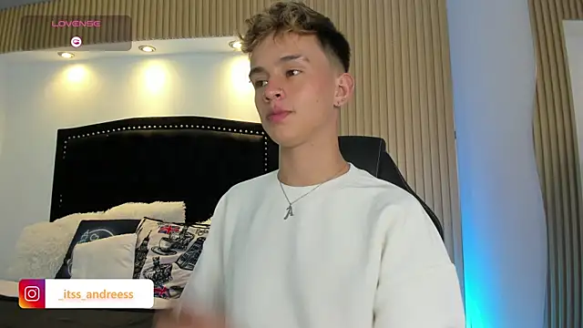 LiamWildx20 online show from 07/10/26, 04:39