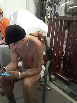 TAIZ69WORLD online show from 11/01/25, 10:39