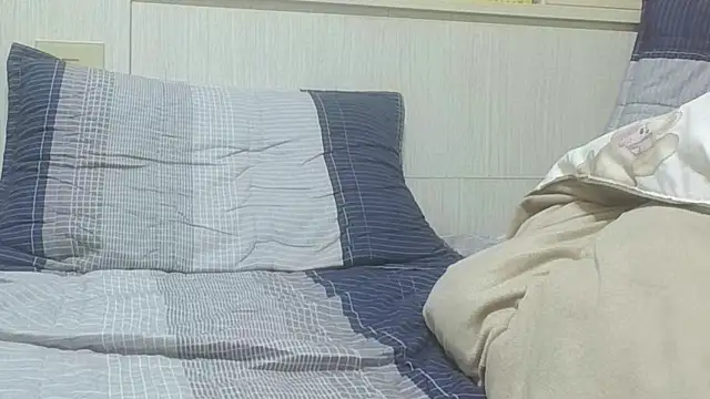 j6m4vu60 online show from 03/18/25, 04:37