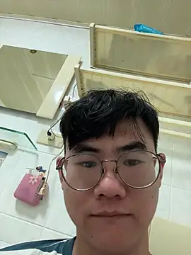 j6m4vu60 online show from 10/04/25, 11:08