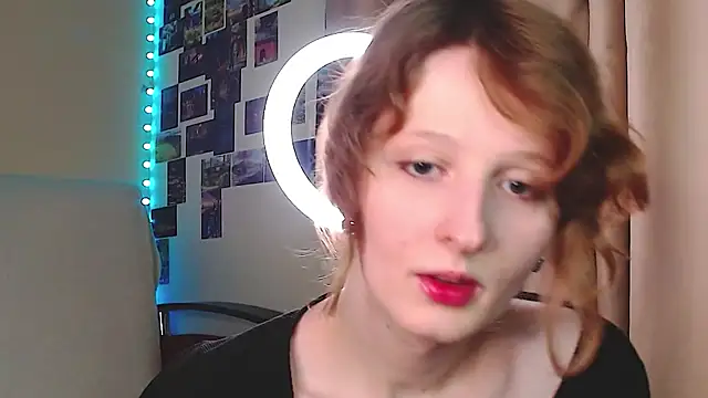 c0ralynx online show from 09/18/25, 08:00