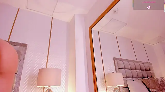 laurencarter1 online show from 11/29/25, 09:40