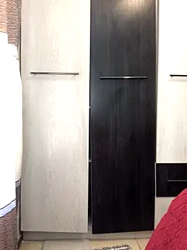 Elonelo online show from 09/12/25, 08:03