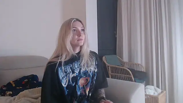 tattoobbgirl online show from 11/23/25, 05:35