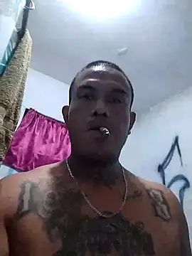 Snapshot of Patilllas chatting on 10/11/25, 09:08 Patilllas online show from 10/11/25, 09:08