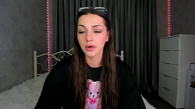 Snapshot of LilFlexxy chatting on 11/22/25, 05:45 LilFlexxy online show from 11/22/25, 05:45