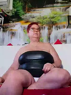QueenPammy1 online show from 01/17/25, 05:53