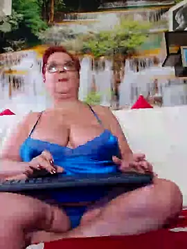 QueenPammy1 online show from 01/21/25, 06:54