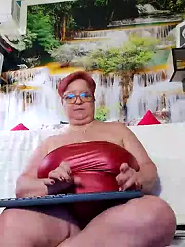 QueenPammy1 online show from 01/26/25, 08:57