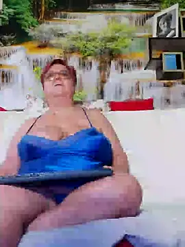 QueenPammy1 online show from 02/03/25, 10:25