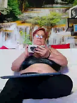 QueenPammy1 online show from 02/04/25, 02:53