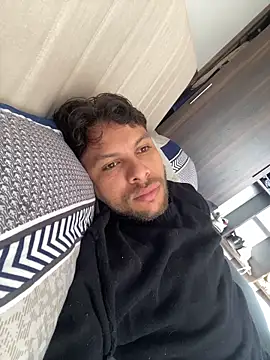 haku kanjy online show from 11/03/25, 12:28