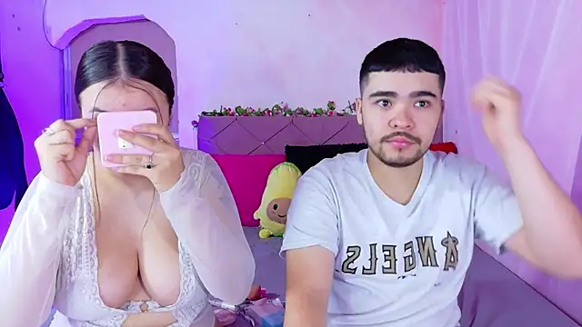  mia and mike  online show from 10/22/25, 01:33