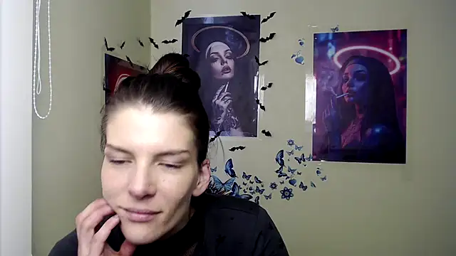 Snapshot of VanessaRey_ chatting on 03/20/25, 07:47 VanessaRey online show from 03/20/25, 07:47