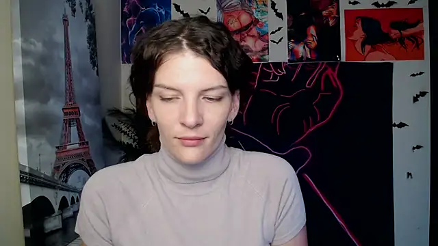 Snapshot of VanessaRey_ chatting on 10/07/25, 06:10 VanessaRey online show from 10/07/25, 06:10