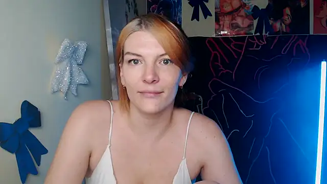 VanessaRey  online show from 02/25/26, 05:55