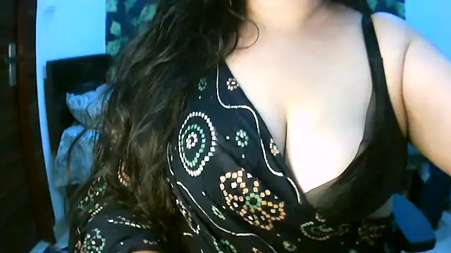 Snapshot of sonali4 chatting on 06/06/26, 11:04 sonali4 online show from 06/06/26, 11:04