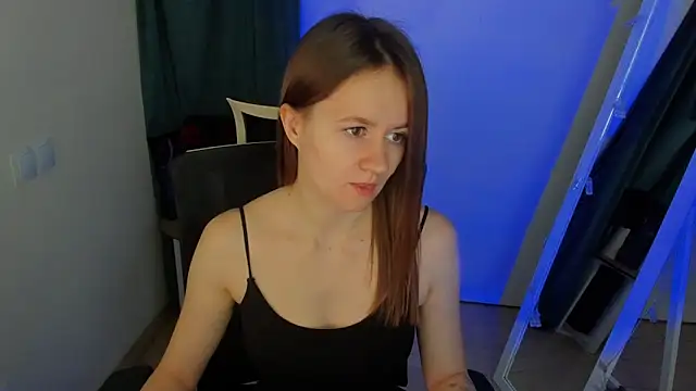 Catherine e online show from 11/10/25, 07:24