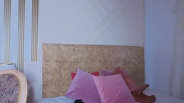 angelinarouse  online show from 05/30/26, 03:58