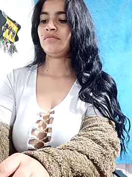 AlanaHotxx online show from 09/17/25, 05:53