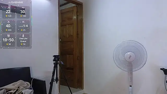 Snapshot of Danna_williamss chatting on 11/27/25, 10:28 Danna williamss online show from 11/27/25, 10:28