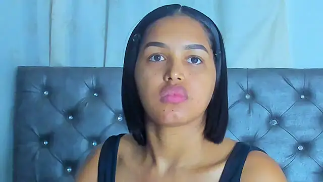 NikkiStarrr online show from 10/12/25, 11:20