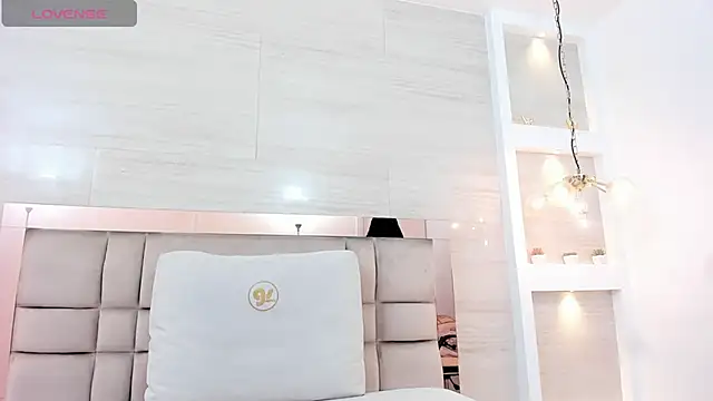 ankara brownn online show from 03/19/25, 08:00