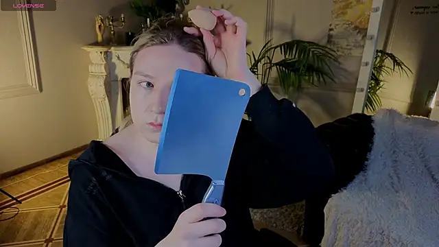 Snapshot of Jes_Solar chatting on 11/09/25, 09:35 Jes Solar online show from 11/09/25, 09:35