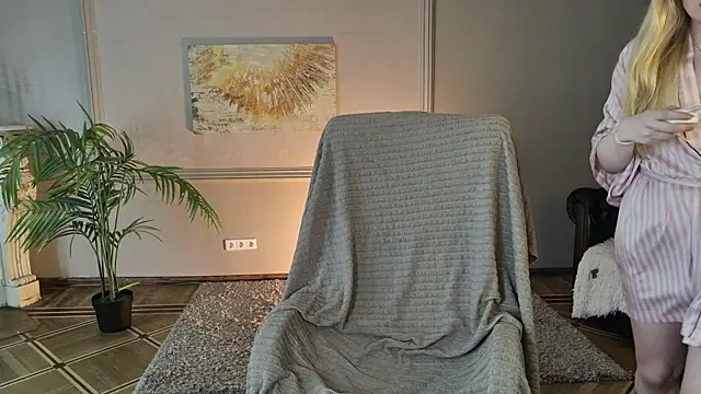 Jes Solar online show from 07/29/26, 08:51