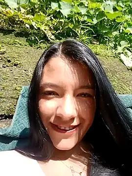 Snapshot of adrianagilton chatting on 03/21/25, 02:18 adrianagilton online show from 03/21/25, 02:18