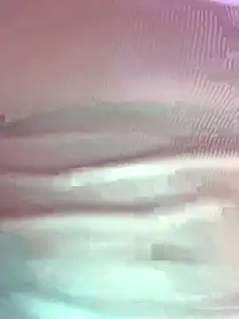 Snapshot of taimara_1 chatting on 11/22/25, 05:01 taimara 1 online show from 11/22/25, 05:01