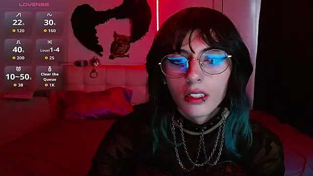 goth minerva online show from 09/16/25, 01:45