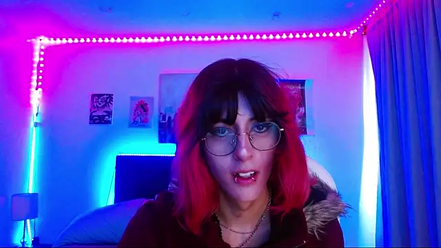 goth minerva online show from 12/04/25, 01:20