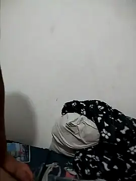 Snapshot of andreanna1234 chatting on 12/04/25, 02:48 andreanna1234 online show from 12/04/25, 02:48