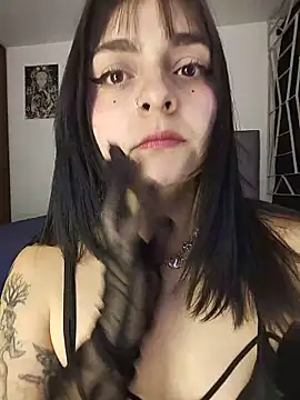 KARINNA  RAVEN online show from 05/10/26, 12:27
