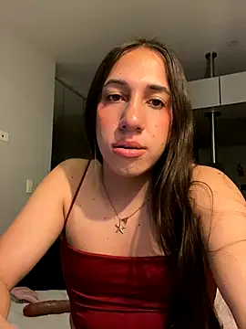 Snapshot of Tiana_Paez1 chatting on 12/02/25, 01:11 Tiana Paez1 online show from 12/02/25, 01:11