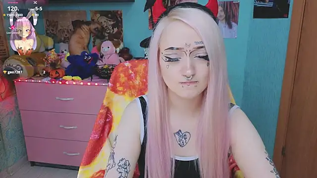 Manuela unicorn online show from 10/27/25, 07:34