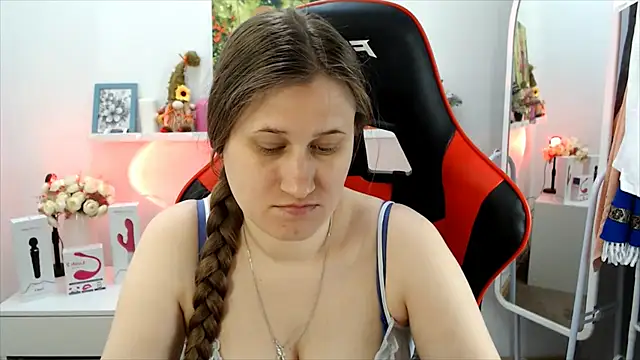 Lucky Lana online show from 05/11/26, 02:28
