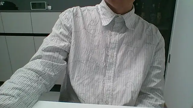 Snapshot of nole_china7 chatting on 09/18/25, 12:18 nole china7 online show from 09/18/25, 12:18