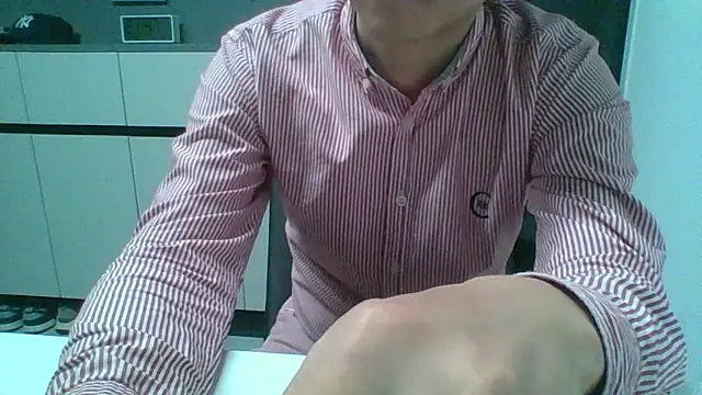 Snapshot of nole_china7 chatting on 09/26/25, 01:48 nole china7 online show from 09/26/25, 01:48