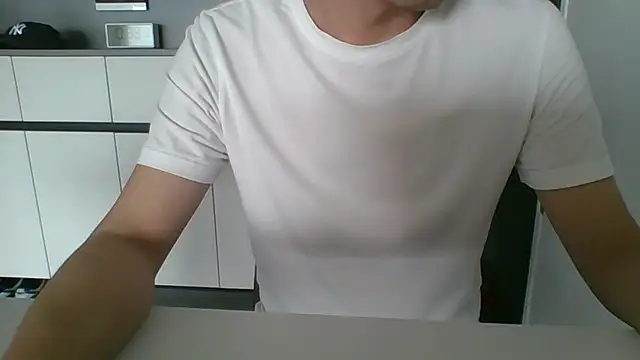 Snapshot of nole_china7 chatting on 09/30/25, 02:38 nole china7 online show from 09/30/25, 02:38