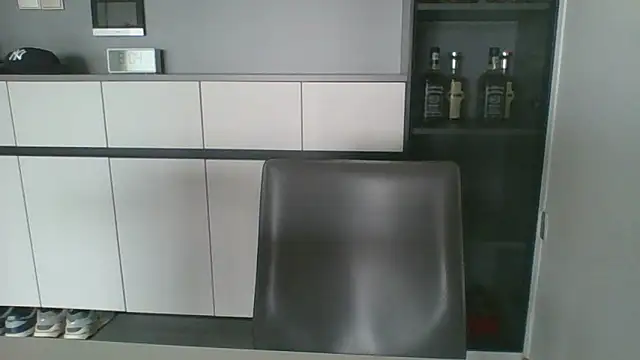 Snapshot of nole_china7 chatting on 10/01/25, 12:05 nole china7 online show from 10/01/25, 12:05