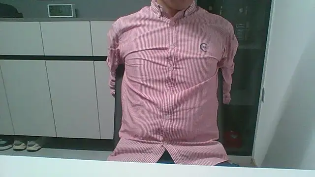 Snapshot of nole_china7 chatting on 10/08/25, 01:09 nole china7 online show from 10/08/25, 01:09