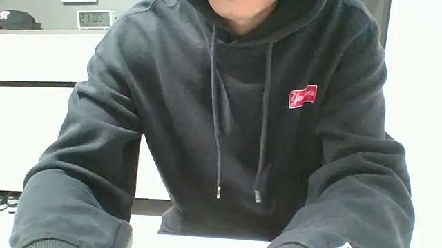 Snapshot of nole_china7 chatting on 10/16/25, 01:01 nole china7 online show from 10/16/25, 01:01